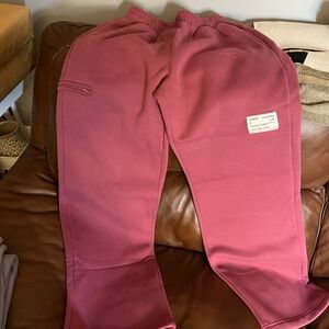 Comfrt Berry affirmation straight leg sweatpants NEW without tag size small